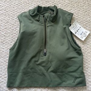 BNWT Tala Zahara Zip Top